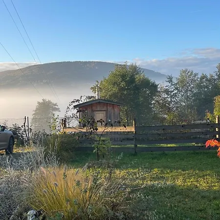 Semesterbostad Rogate *